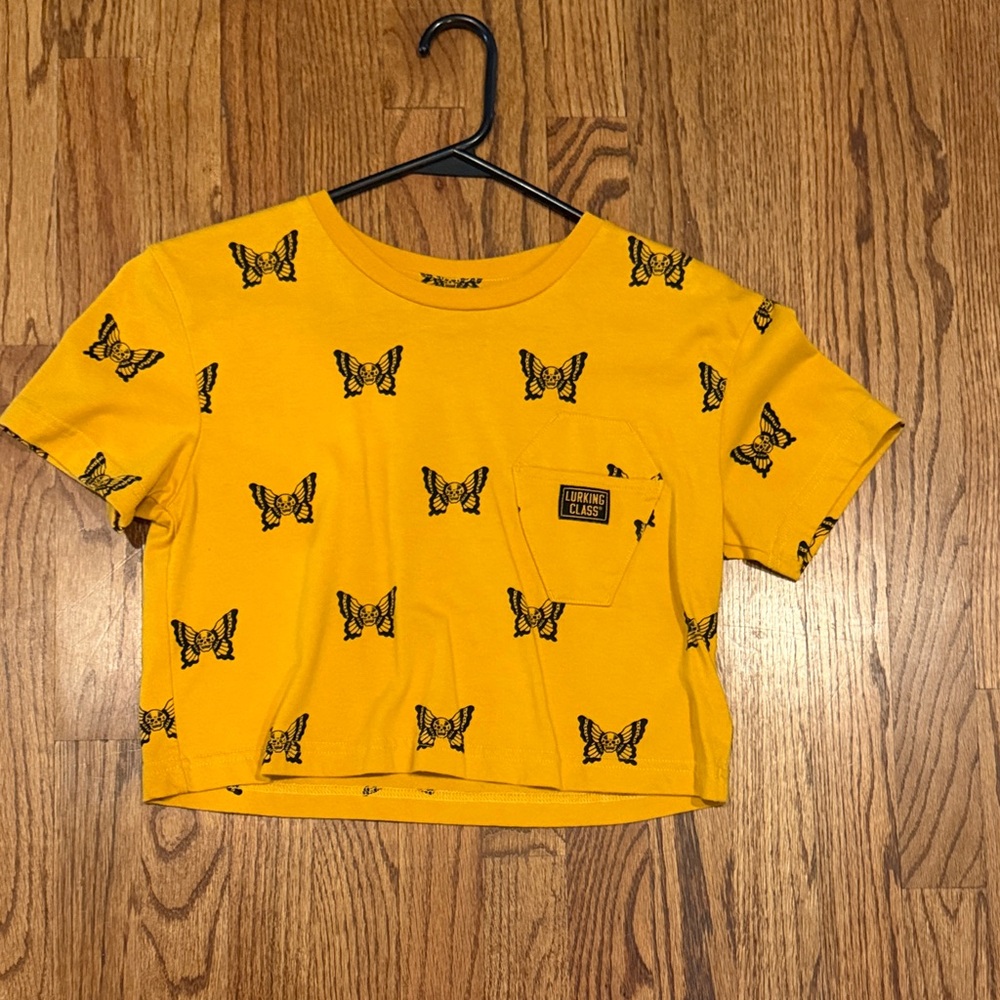 Mustard Yellow Butterfly Pocket Crop Tee, Like New. Size Small